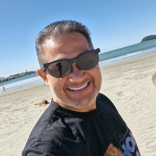 Adhe Ribeiro