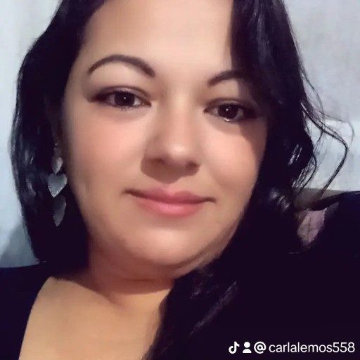 Carla Alessandra Lemos