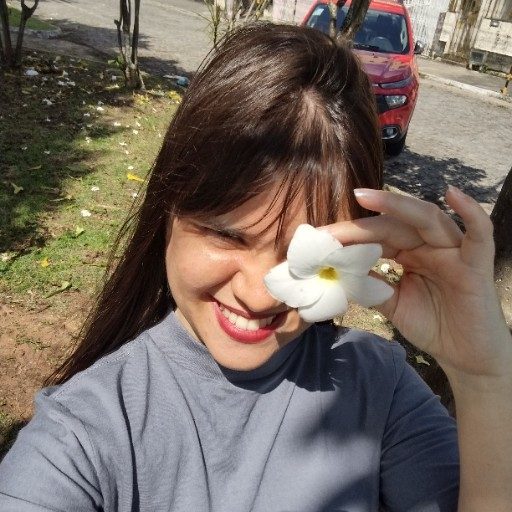 Tainá Nascimento 