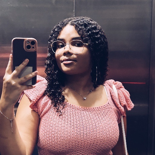 Carol de Souza