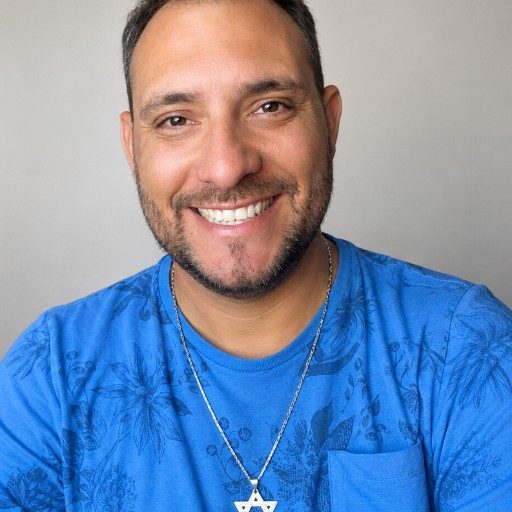 Thiago Mantovani Levanteza