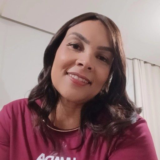 Flaviane Veloso 