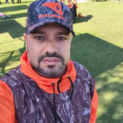 Adelson Maçaneiro
