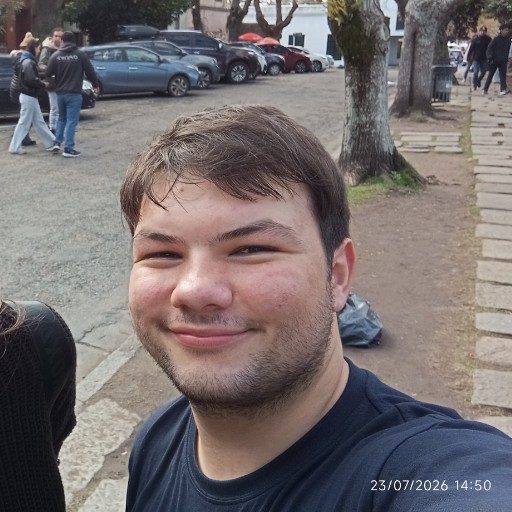 Lyan Terhorst dos Santos