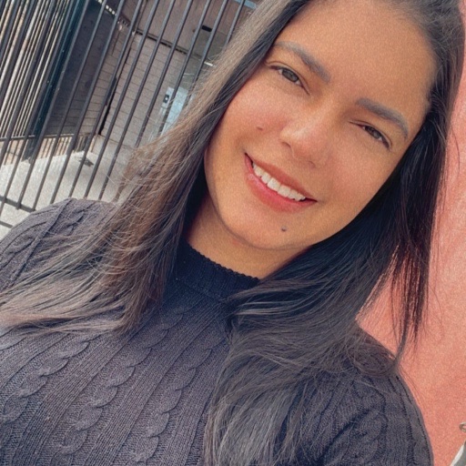 Samirla Oliveira 