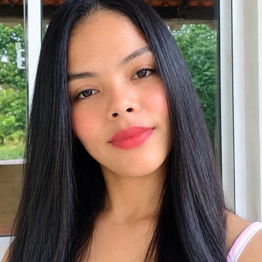 Nairis Kananda Mendonça 