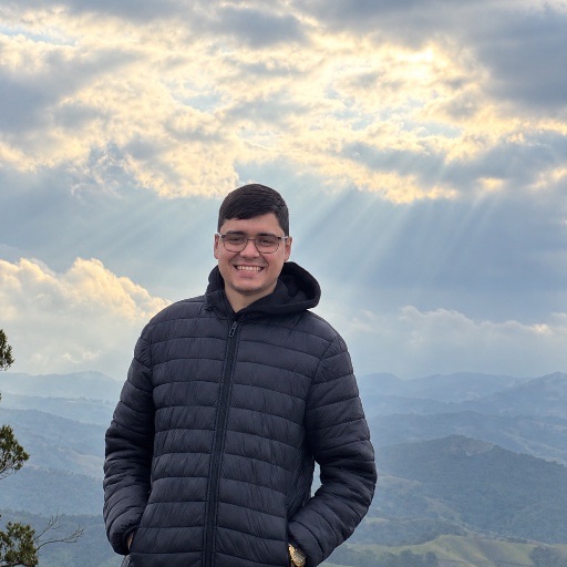 Marcus Vinícius Moura 